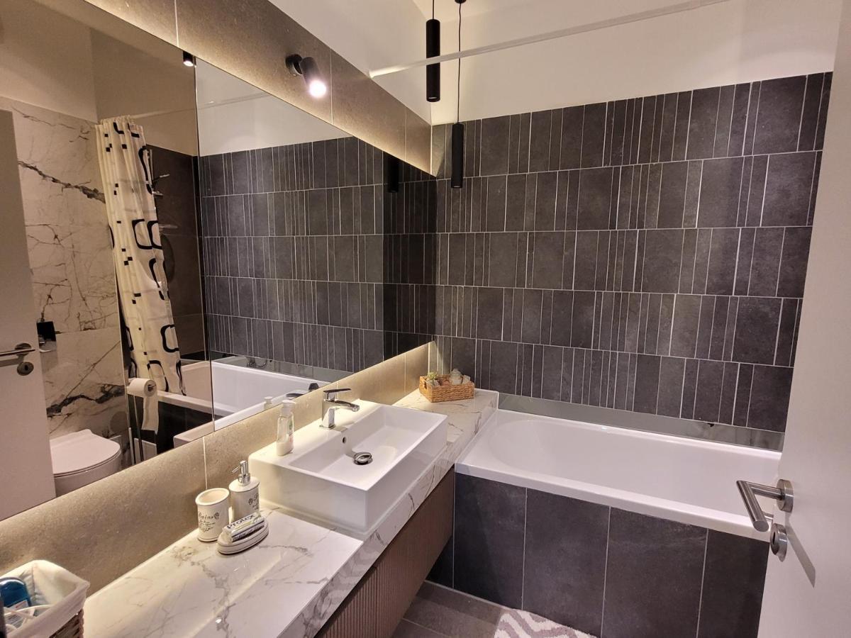 4Qualis Braşov Exterior foto